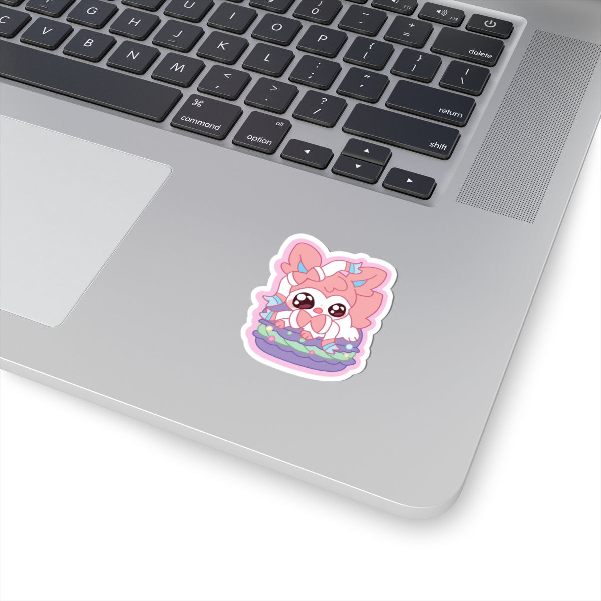Sylvepuff Macaron Sticker — Cute Anime Kiss-Cut Decal