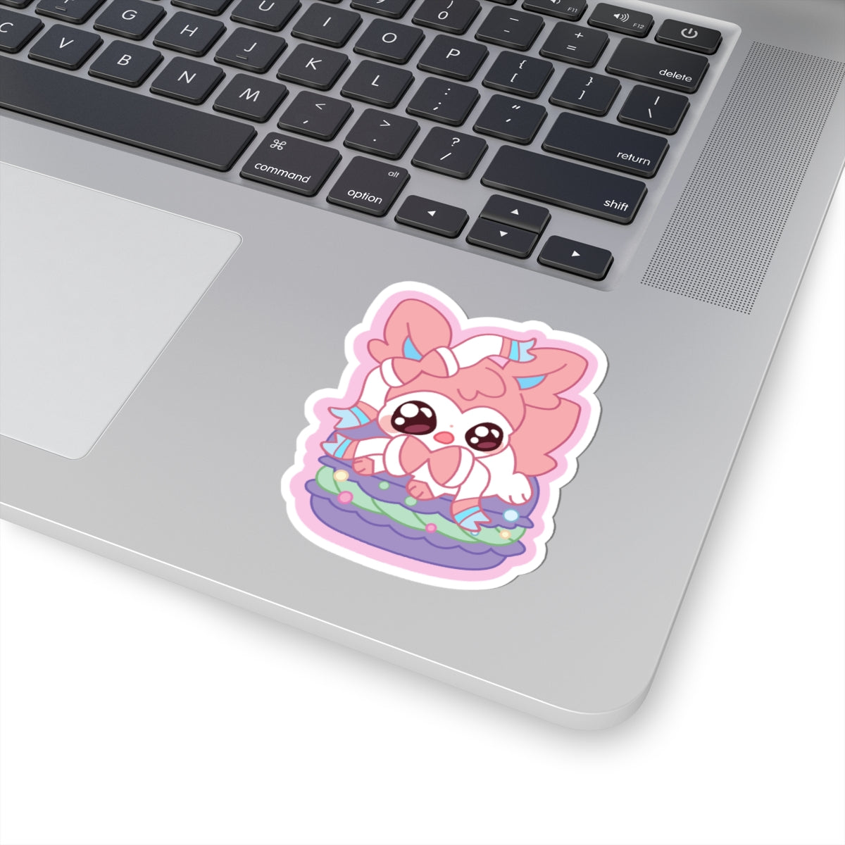 Sylvepuff Macaron Sticker — Cute Anime Kiss-Cut Decal